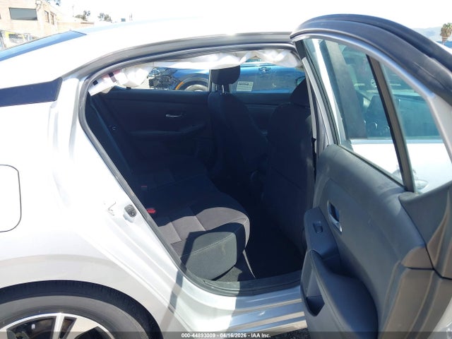 3N1AB8CV3NY304315 Nissan Sentra Sv Xtronic Cvt