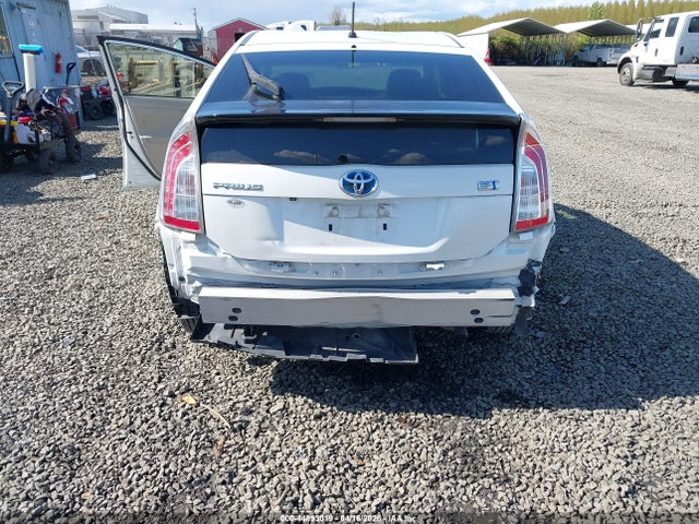 Toyota Prius Two 2015 JTDKN3DU0F0458705 Image 6