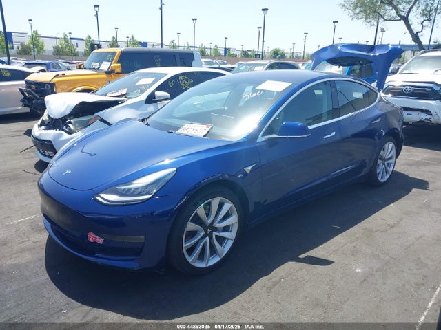 Продаж на аукціоні авто 2018 Tesla Model 3 Long Range/mid Range, vin: 5YJ3E1EA5JF050028, номер лоту: 44893035