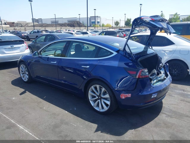 Продаж на аукціоні авто 2018 Tesla Model 3 Long Range/mid Range, vin: 5YJ3E1EA5JF050028, номер лоту: 44893035