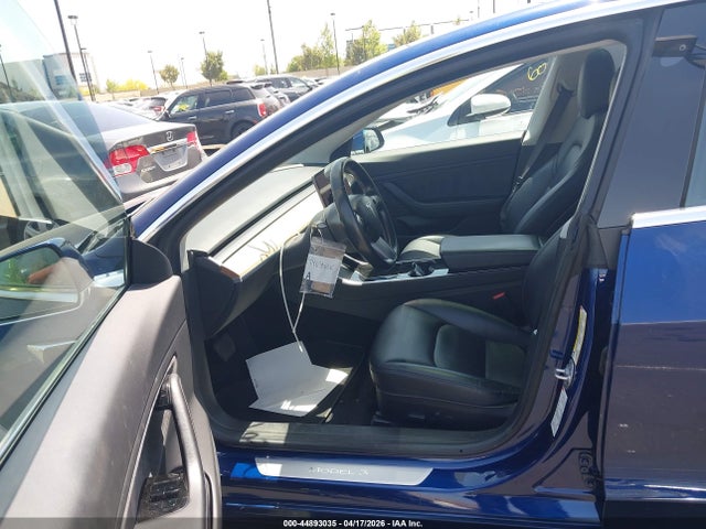 Продаж на аукціоні авто 2018 Tesla Model 3 Long Range/mid Range, vin: 5YJ3E1EA5JF050028, номер лоту: 44893035