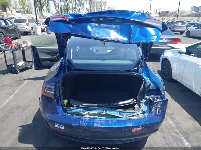 Продаж на аукціоні авто 2018 Tesla Model 3 Long Range/mid Range, vin: 5YJ3E1EA5JF050028, номер лоту: 44893035