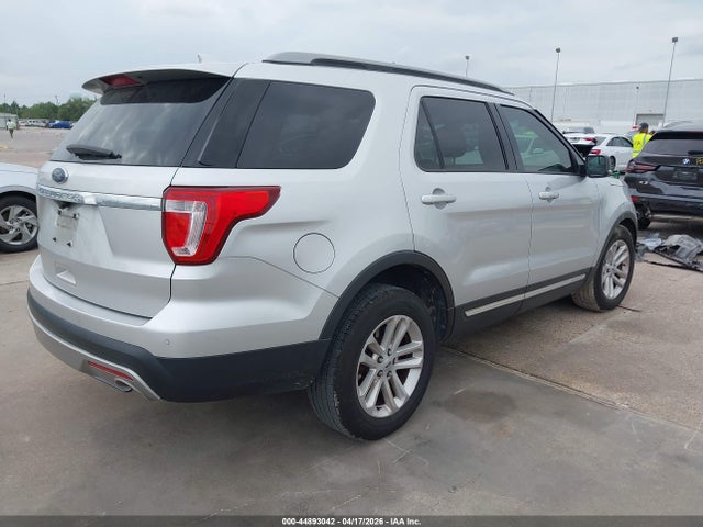 Ford EXPLORER XLT 2017 1FM5K7D86HGB13992 Image 4