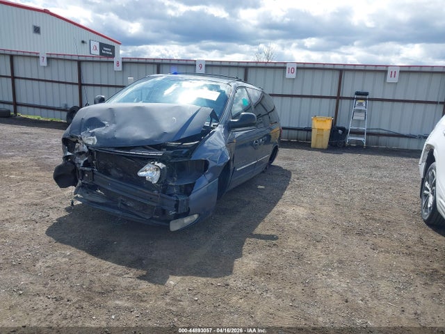 Aukcja sprzedaży 2001 Chrysler Town & Country Lxi, vin: 2C8GP54LX1R176412, numer aukcji: 44893057