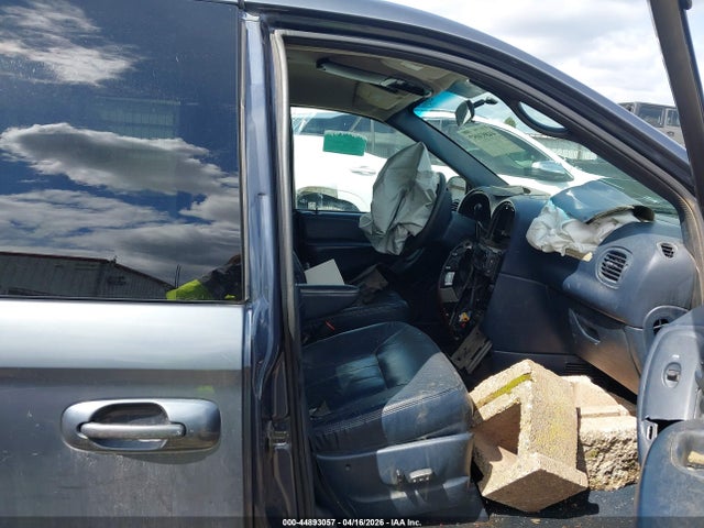 Aukcja sprzedaży 2001 Chrysler Town & Country Lxi, vin: 2C8GP54LX1R176412, numer aukcji: 44893057