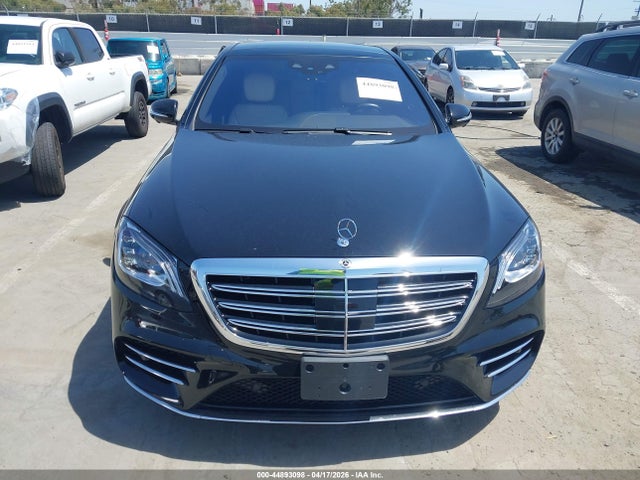 44893098 :رقم المزاد ، WDDUG8DB8JA380049 vin ، 2018 Mercedes-benz S 560 مزاد بيع