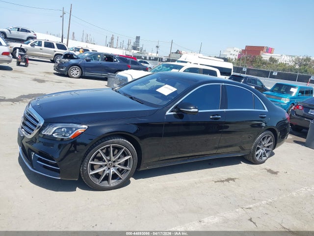 44893098 :رقم المزاد ، WDDUG8DB8JA380049 vin ، 2018 Mercedes-benz S 560 مزاد بيع