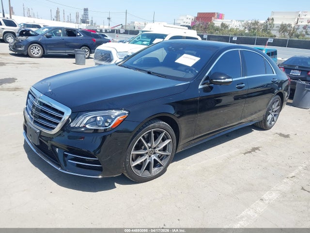 44893098 :رقم المزاد ، WDDUG8DB8JA380049 vin ، 2018 Mercedes-benz S 560 مزاد بيع