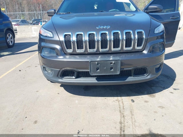 Продаж на аукціоні авто 2016 Jeep Cherokee Latitude, vin: 1C4PJMCS0GW270272, номер лоту: 44893101