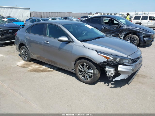 2024 Kia Forte Lxs მანქანა იყიდება აუქციონზე, vin: 3KPF24AD9RE801978, აუქციონის ნომერი: 44893104