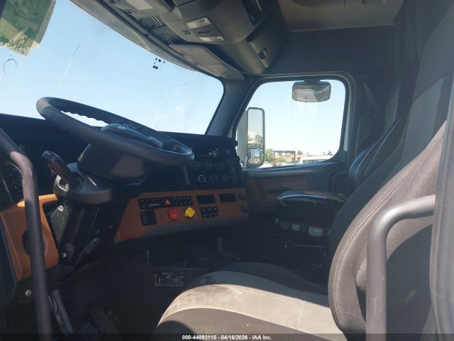 3AKJHHDR1MSMU8401 Freightliner New Cascadia 126