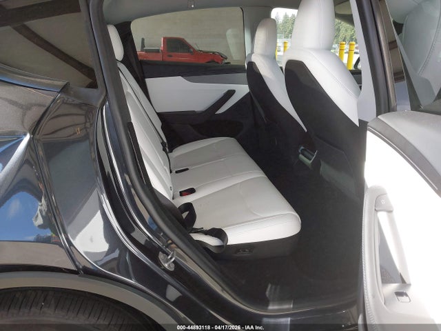 7SAYGDEE3TF568603 Tesla Model Y All-wheel Drive/long Range Launch Series/premium All-wheel Drive
