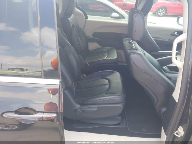 2023 CHRYSLER PACIFICA HYBRID 2C4RC1L74PR622307 Photo 7