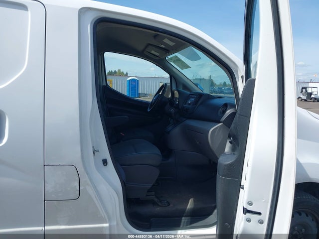 3N6CM0KN0HK695673 Nissan NV200 SV