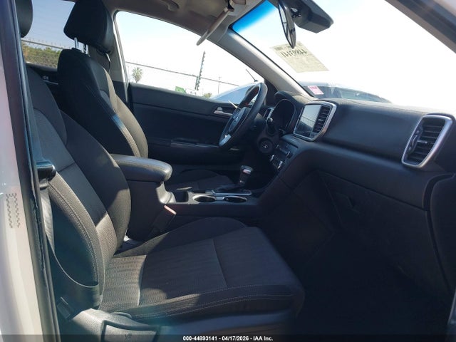 44893141 :رقم المزاد ، KNDPMCAC8M7937642 vin ، 2021 Kia Sportage Lx مزاد بيع