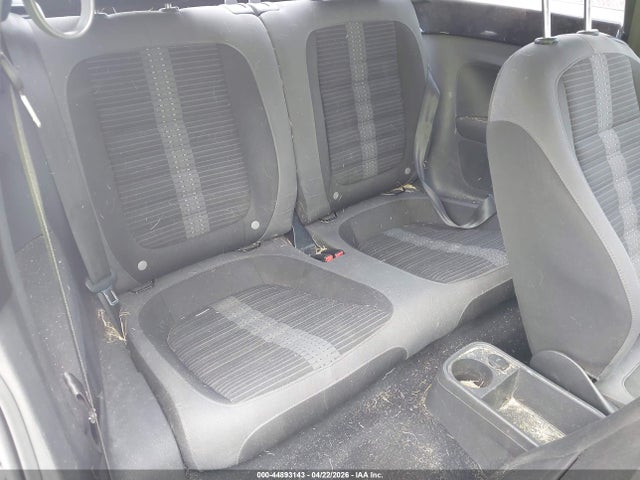 Продажа на аукционе авто 2012 Volkswagen Beetle 2.0t, vin: 3VW4A7AT4CM643904, номер лота: 44893143