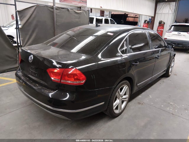 Aukcja sprzedaży 2012 Volkswagen Passat 2.0l Tdi Sel Premium, vin: 1VWCN7A31CC003019, numer aukcji: 44893153