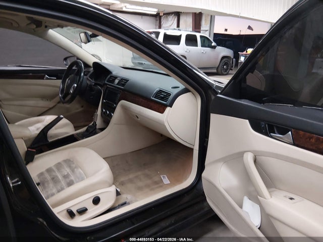 Aukcja sprzedaży 2012 Volkswagen Passat 2.0l Tdi Sel Premium, vin: 1VWCN7A31CC003019, numer aukcji: 44893153