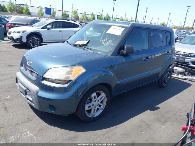 Продажа на аукционе авто 2011 Kia Soul +, vin: KNDJT2A2XB7197745, номер лота: 44893181