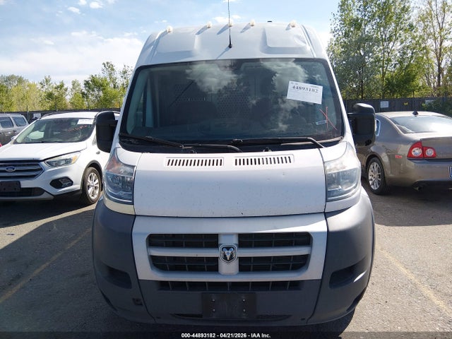 44893182 :رقم المزاد ، 3C6TRVBG8FE506418 vin ، 2015 Ram Promaster 1500 مزاد بيع