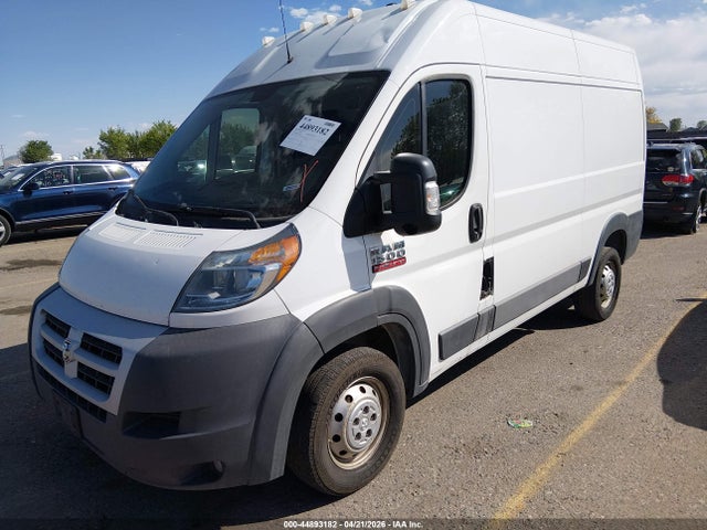 44893182 :رقم المزاد ، 3C6TRVBG8FE506418 vin ، 2015 Ram Promaster 1500 مزاد بيع