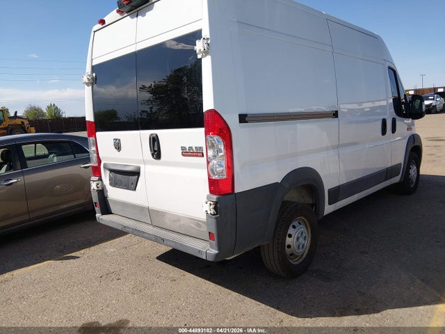 44893182 :رقم المزاد ، 3C6TRVBG8FE506418 vin ، 2015 Ram Promaster 1500 مزاد بيع