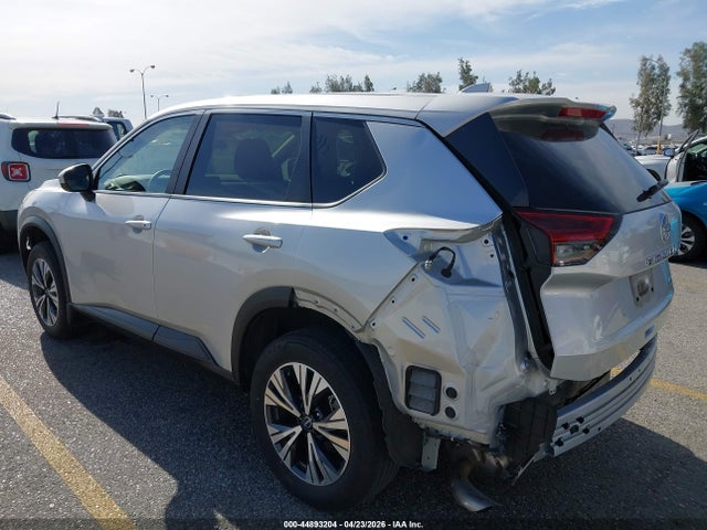 JN8BT3BA9PW433304 Nissan Rogue Sv Fwd