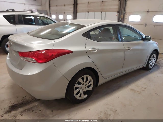 2011 HYUNDAI ELANTRA 5NPDH4AE8BH035435 Photo 3