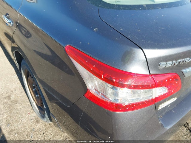 44893224 :رقم المزاد ، 3N1AB7AP1FY285828 vin ، 2015 Nissan Sentra Sv مزاد بيع