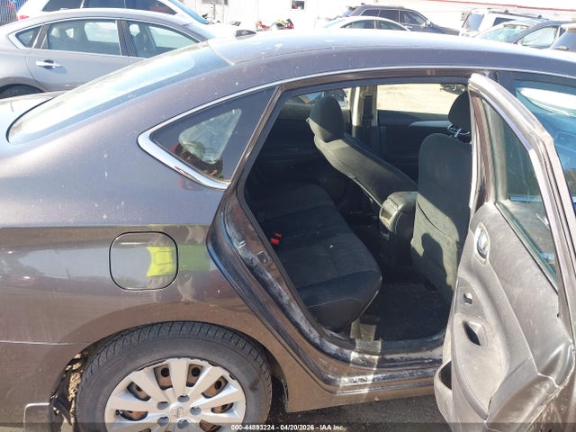 44893224 :رقم المزاد ، 3N1AB7AP1FY285828 vin ، 2015 Nissan Sentra Sv مزاد بيع
