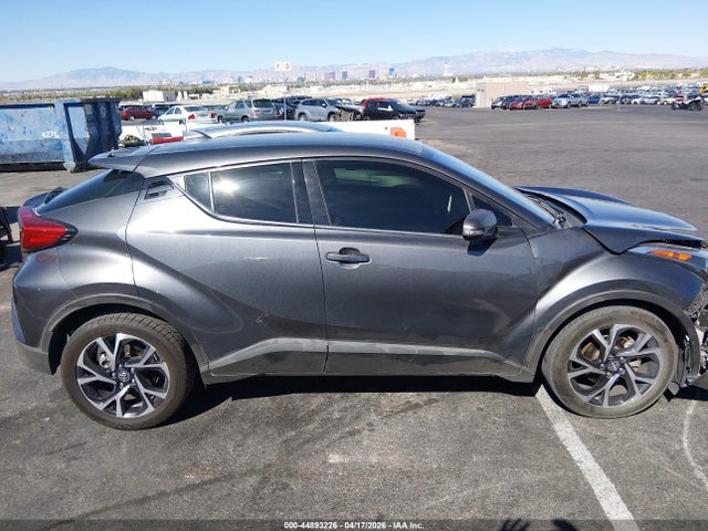 JTNKHMBX1K1019023 Toyota C-hr Limited