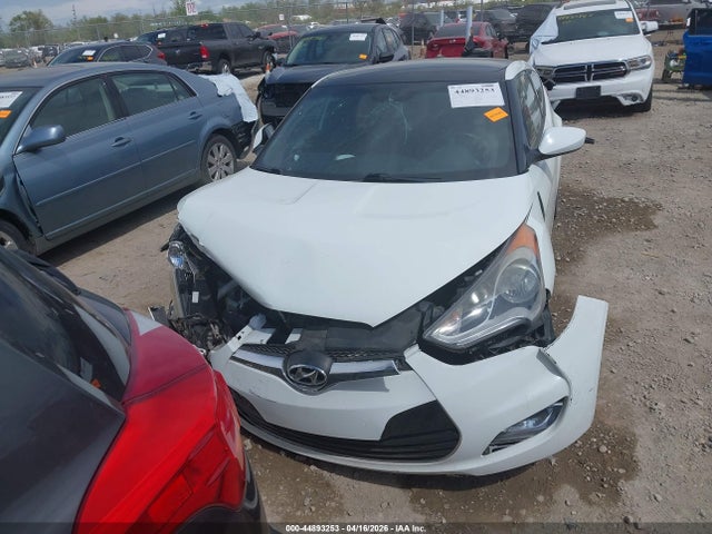 Продажа на аукционе авто 2016 Hyundai Veloster, vin: KMHTC6AD1GU298355, номер лота: 44893253