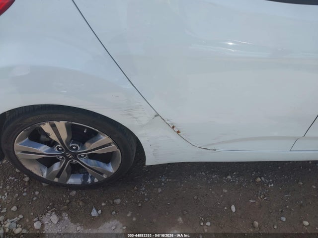 Продажа на аукционе авто 2016 Hyundai Veloster, vin: KMHTC6AD1GU298355, номер лота: 44893253