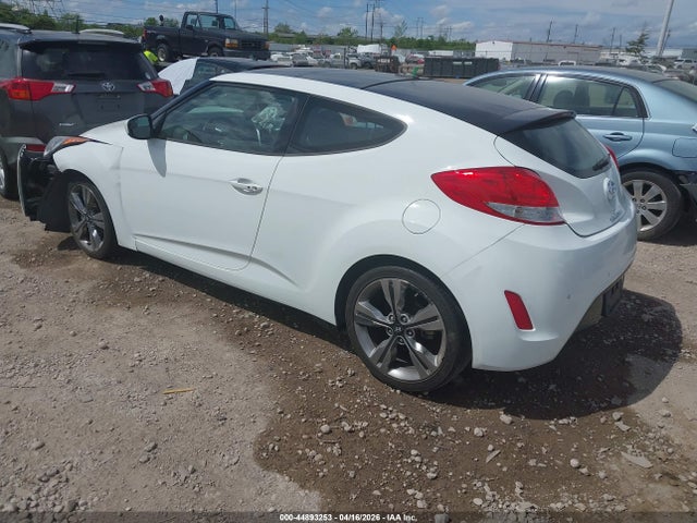 Продажа на аукционе авто 2016 Hyundai Veloster, vin: KMHTC6AD1GU298355, номер лота: 44893253