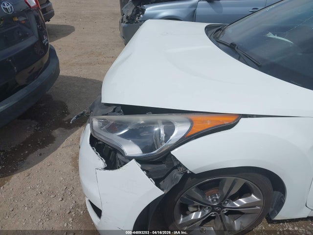 Продажа на аукционе авто 2016 Hyundai Veloster, vin: KMHTC6AD1GU298355, номер лота: 44893253