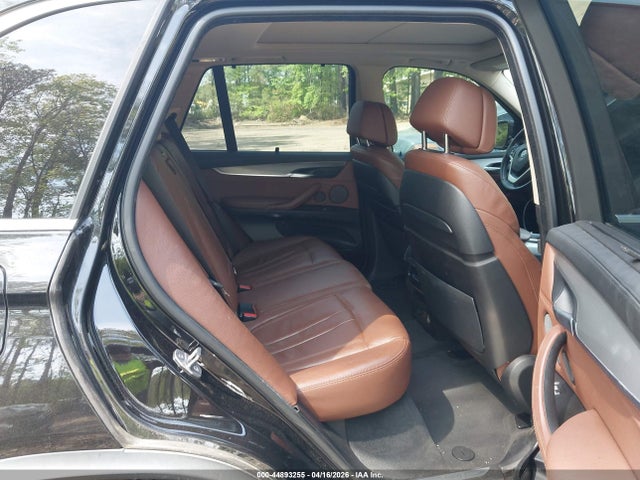 2016 BMW X5 5UXKR6C5XG0J81027 Photo 7