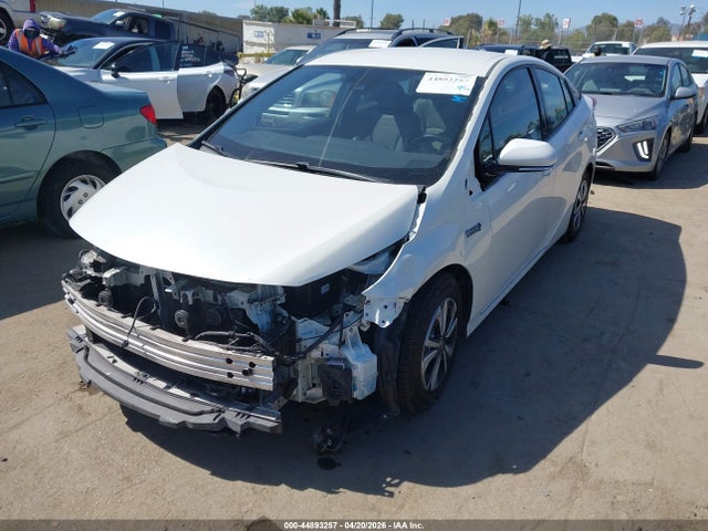JTDKARFP7H3045137 Toyota Prius Prime Premium