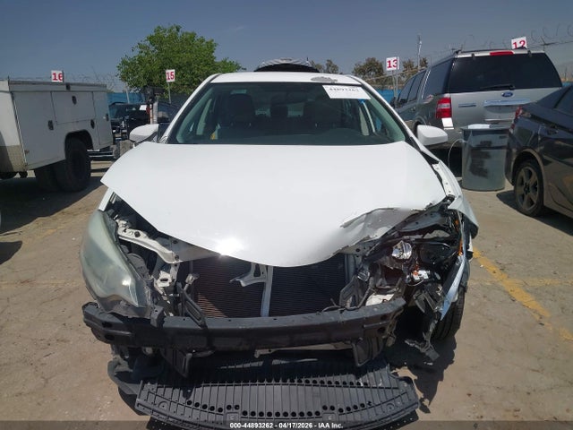 Toyota COROLLA LE 2014 5YFBURHE8EP025517 Image 13