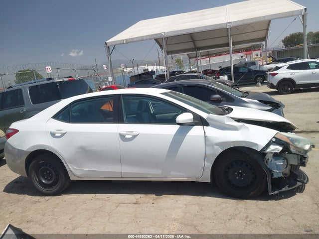 Toyota COROLLA LE 2014 5YFBURHE8EP025517 Image 14