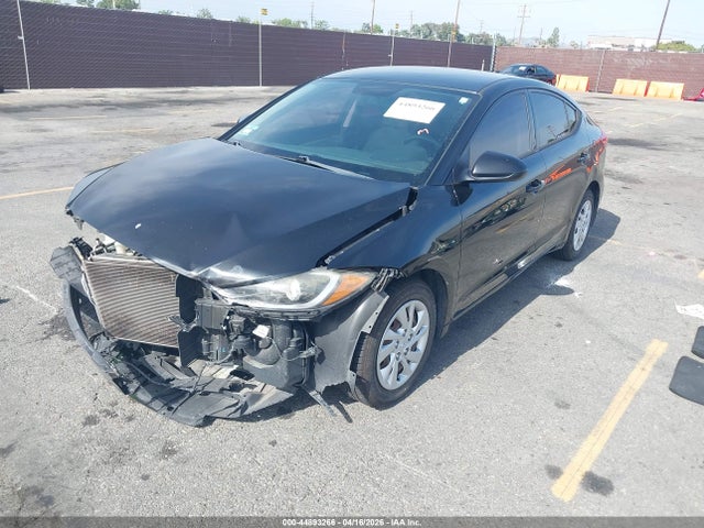 Hyundai ELANTRA SE 2017 5NPD74LF8HH050955 Image 2