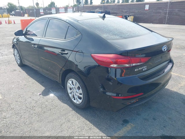 Hyundai ELANTRA SE 2017 5NPD74LF8HH050955 Image 3