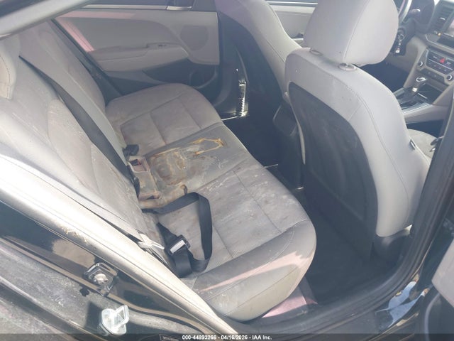 Hyundai ELANTRA SE 2017 5NPD74LF8HH050955 Image 8