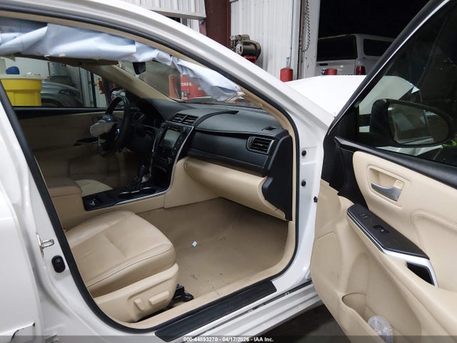 4T1BD1FK9HU221477 Toyota Camry Hybrid Xle
