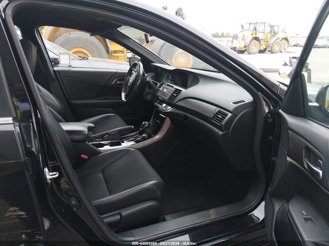 1HGCR2F56HA182604 Honda Accord Sport