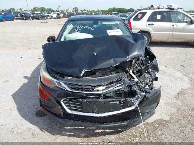 44893318 :رقم المزاد ، 1G1BE5SMXH7159014 vin ، 2017 Chevrolet Cruze Lt Auto مزاد بيع