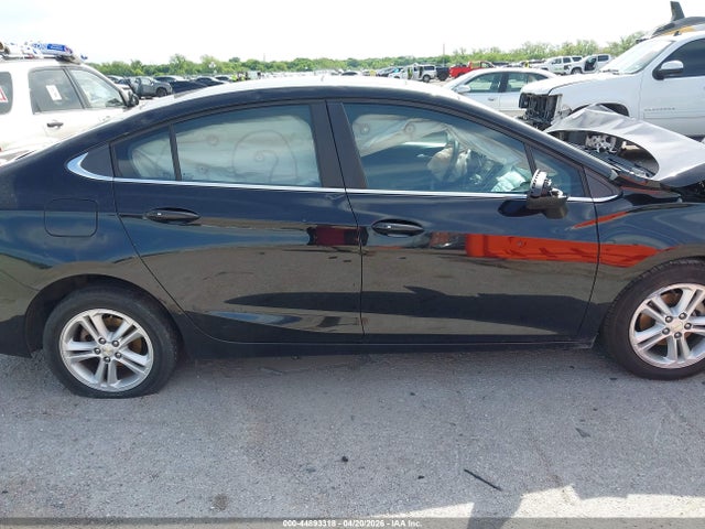 44893318 :رقم المزاد ، 1G1BE5SMXH7159014 vin ، 2017 Chevrolet Cruze Lt Auto مزاد بيع