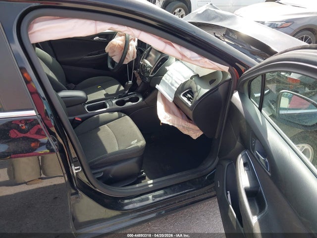 44893318 :رقم المزاد ، 1G1BE5SMXH7159014 vin ، 2017 Chevrolet Cruze Lt Auto مزاد بيع