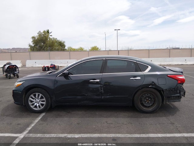 Nissan Altima 2.5 S 2016 1N4AL3AP2GN393270 Image 15