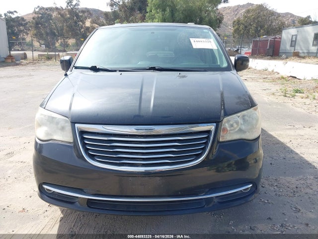 2C4RC1BG9ER363831 Chrysler Town &amp; Country Touring