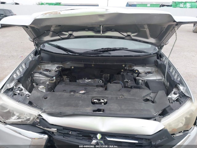 44893368 :رقم المزاد ، JA4AP3AW8JU001633 vin ، 2018 Mitsubishi Outlander Sport 2.4 Se مزاد بيع